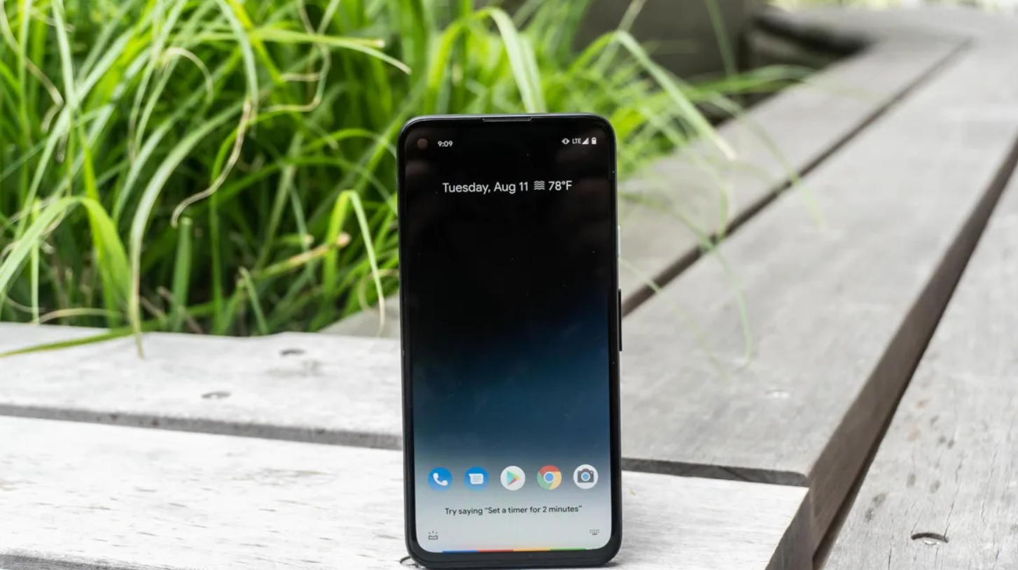 How to get the Pixel 4a's New 'Eclipse' Live Wallpaper on Any Android -  android output